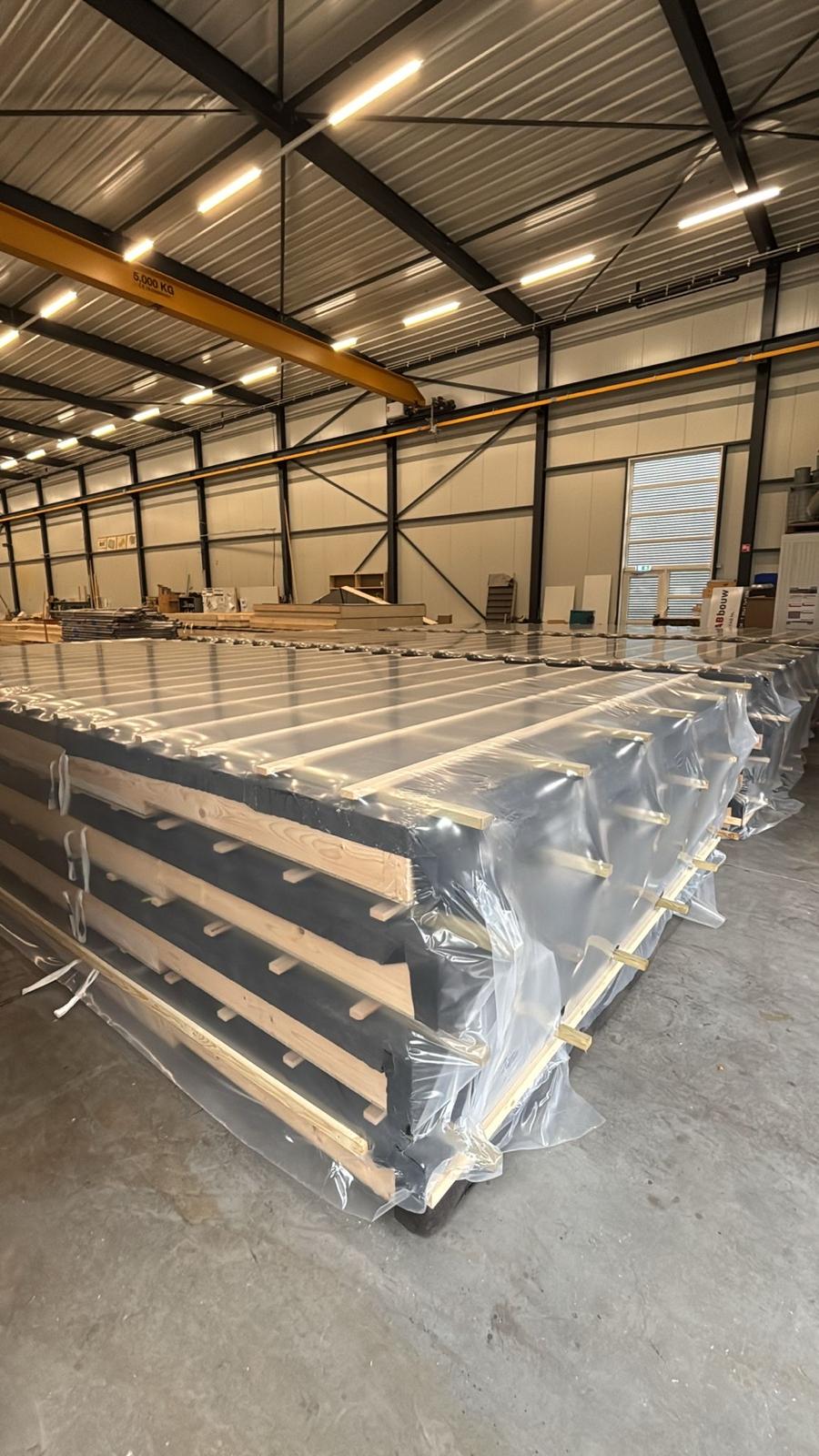 Hoogwaardige bouwmaterialen klaar voor productie